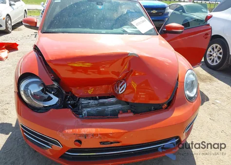 2018 Volkswagen Beetle 2.0T Coast/2.0T S из США, поврежденный, VIN 3VWFD7AT7JM704868